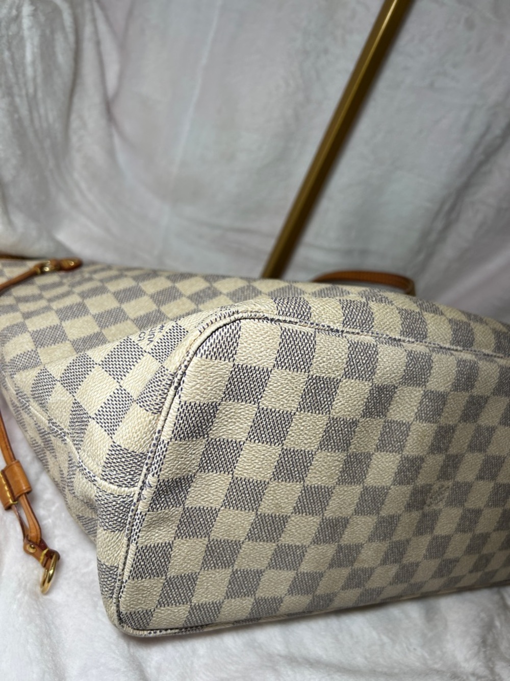 395. Louis Vuitton Damier Azur Canvas Neverful MM w/coa - Picture 14 of 15